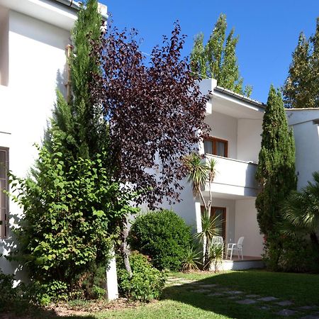 Apartamentos Leo Port de Pollença Kültér fotó