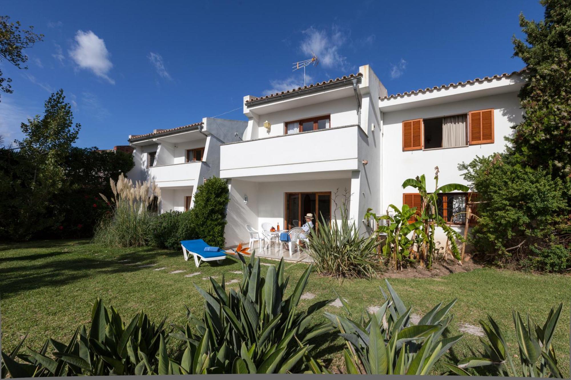 Apartamentos Leo Port de Pollença Kültér fotó