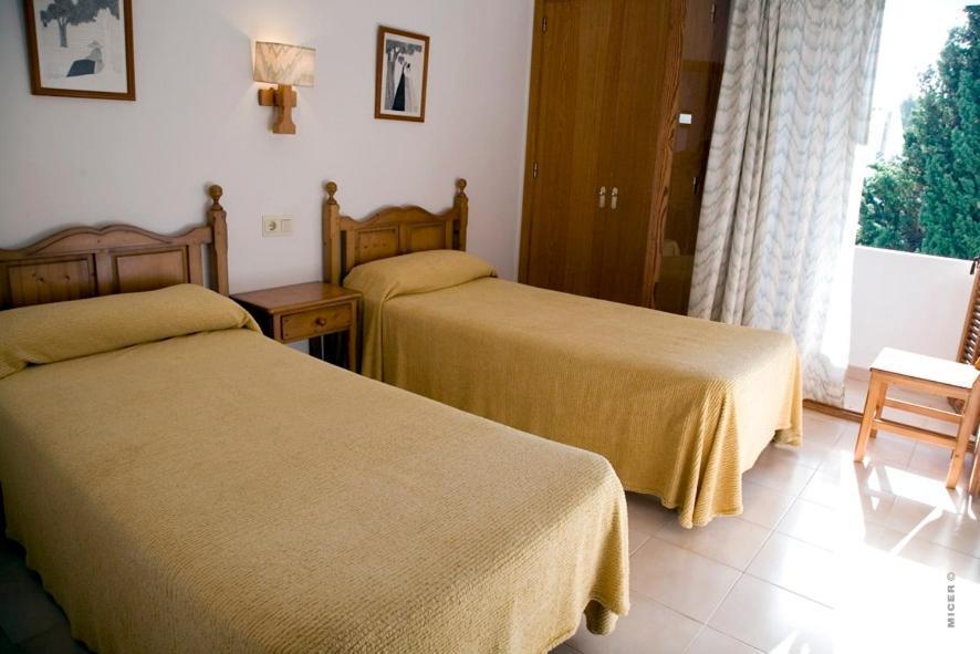 Apartamentos Leo Port de Pollença Kültér fotó