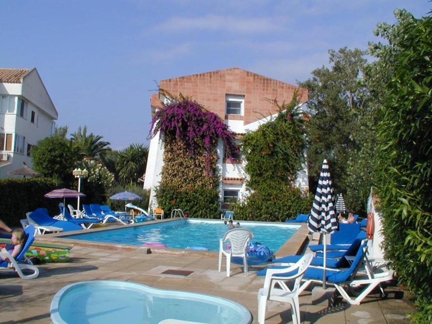 Apartamentos Leo Port de Pollença Kültér fotó
