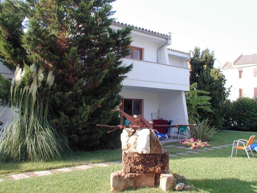 Apartamentos Leo Port de Pollença Kültér fotó